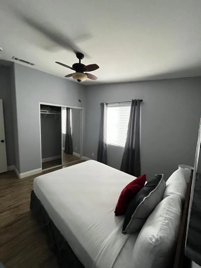 Vintage Residence Whit 3 Bedroom And Billard Table Las Vegas